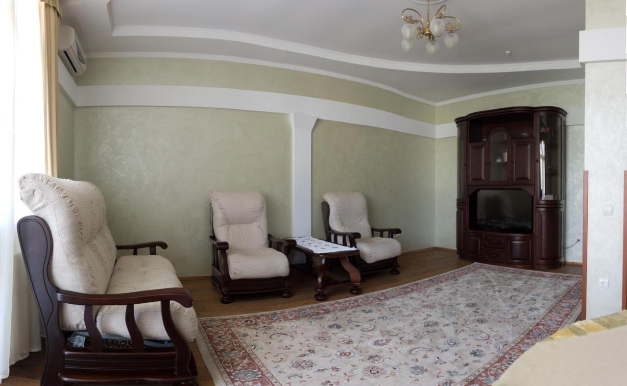 Solnichnaia Dolyna Hotel Поляна Екстериор снимка