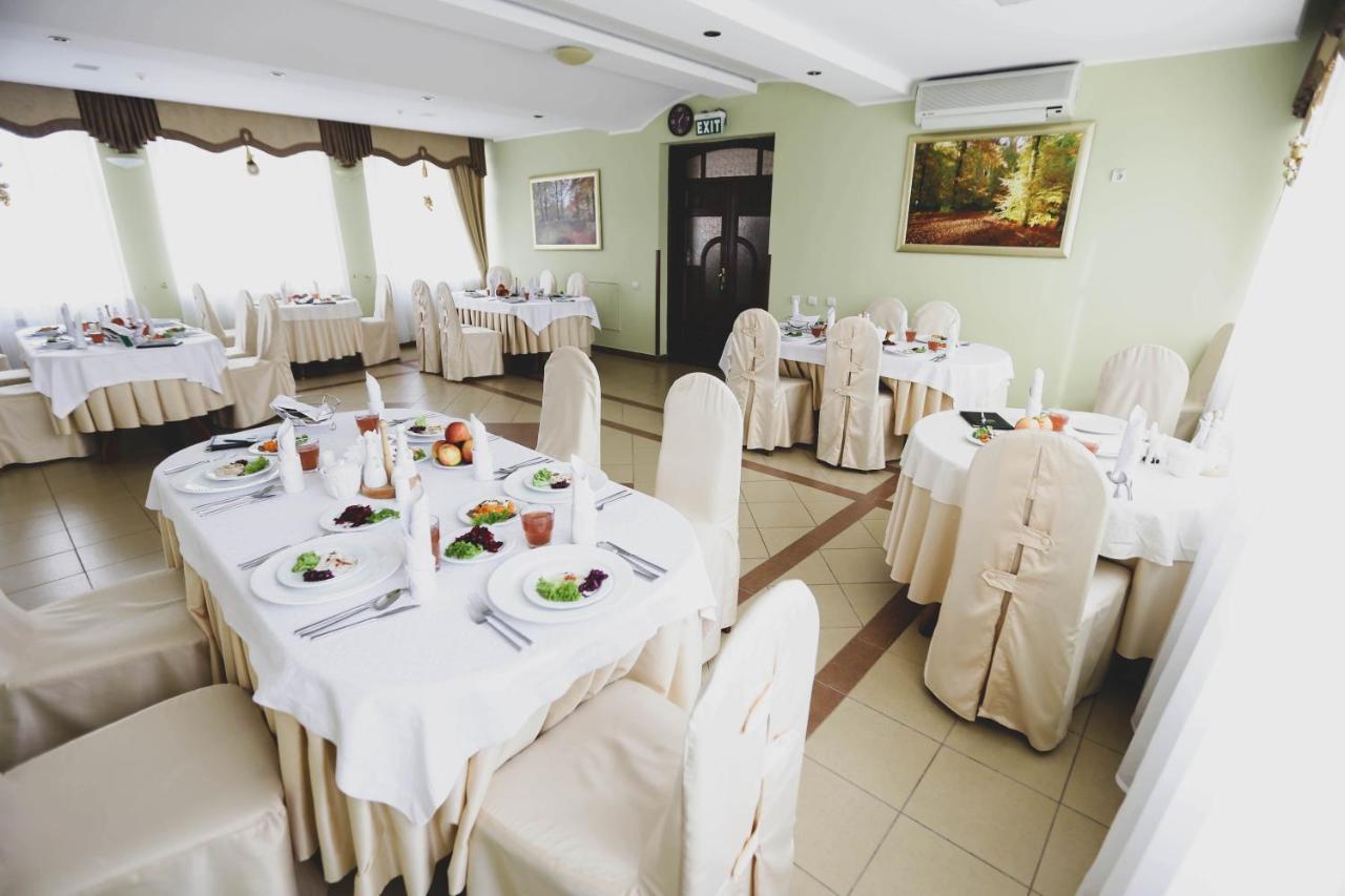 Solnichnaia Dolyna Hotel Поляна Екстериор снимка